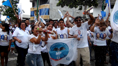 CARNAVAL MILITANTES MOV PUEBLO