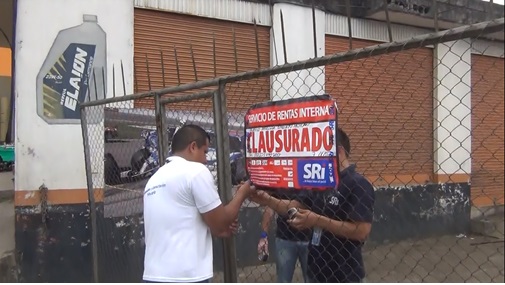 SRI clausuró varios locales por incumplimiento