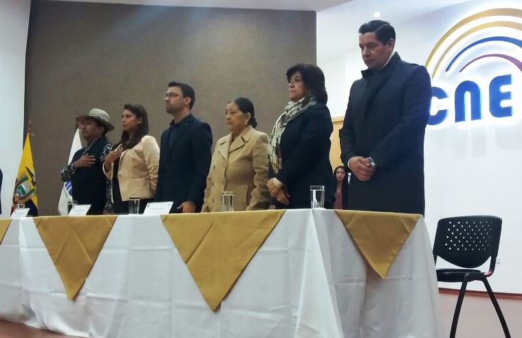 CNE firmó acuerdos para una democracia inclusiva