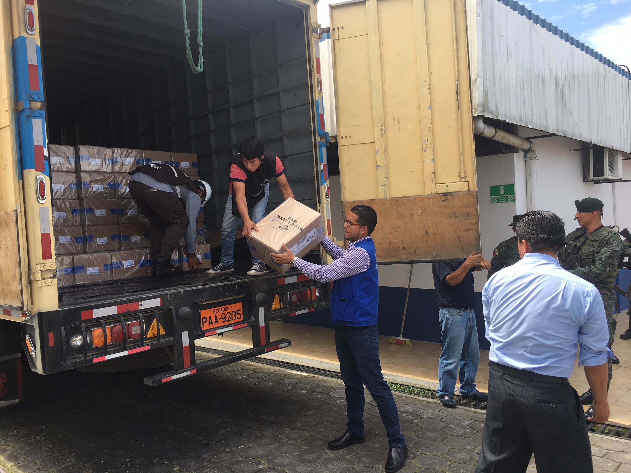 Orellana: el material electoral ya está en las bodegas del CNE