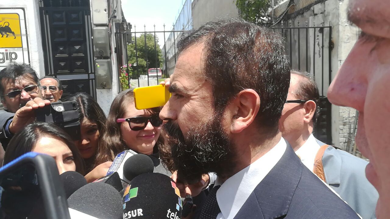 EX VICEPRESIDENTE JORGE GLAS RECIBIÓ VISITA HUMANITARIA CHILENA