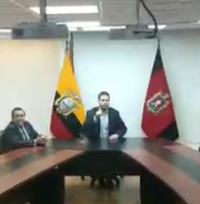 FISCALÍA DETIENE A FUNCIONARIOS DEL MUNICIPIO DE QUITO, PARA INVESTIGACIONES POR SUPUESTOS ACTOS DE CORRUPCIÓN.