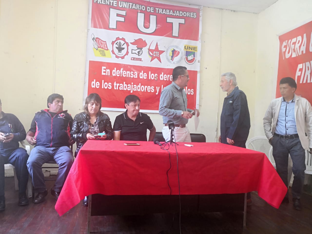 Organizaciones sociales apoyan Consulta Popular planteada por Julio César Trujillo.