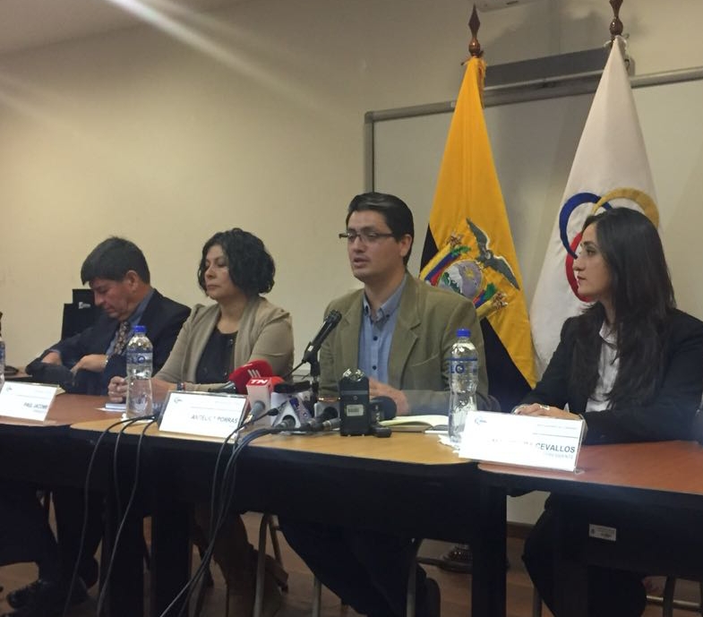 Mesa por la Verdad y la Justicia recibieron testimonios en audiencias públicas por casos de persecución política.