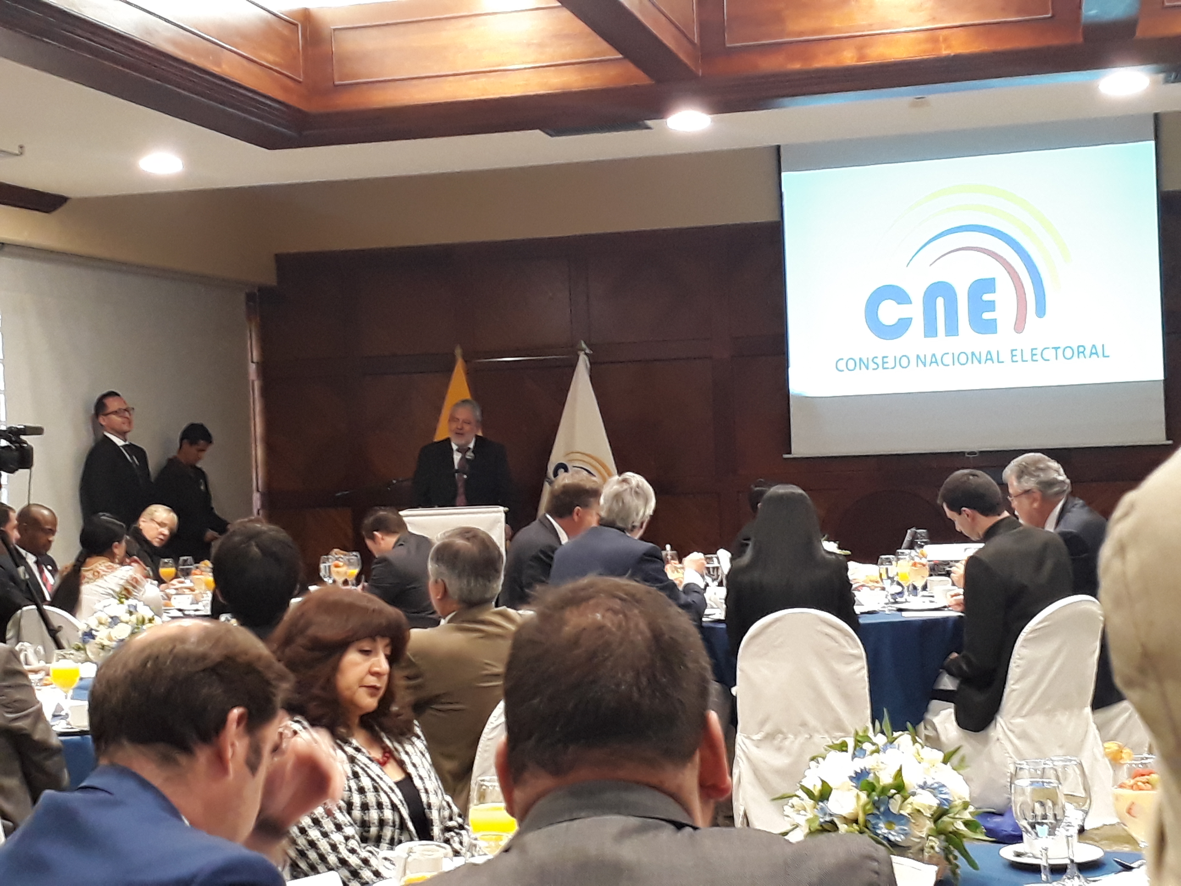 Autoridades del CNE realizaron un conversatorio con Cuerpo Diplomático acreditado en Ecuador para proceso electoral.