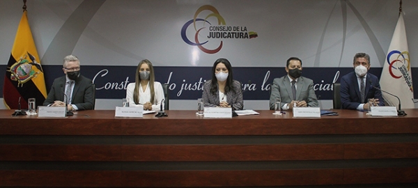 Consejo de la Judicatura demanda al MEF no aplicar más recortes presupuestarios y pagar sueldos a servidores de la Función Judicial