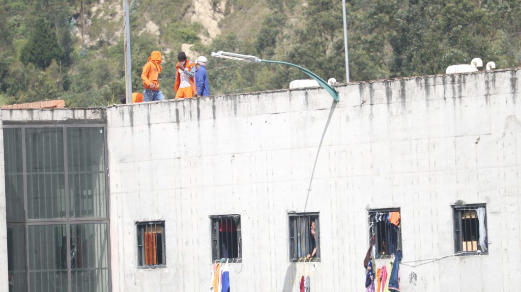 CENTROS CARCELARIOS SE CONVIERTEN EN ESCENARIOS DE CRUELES MASACRES