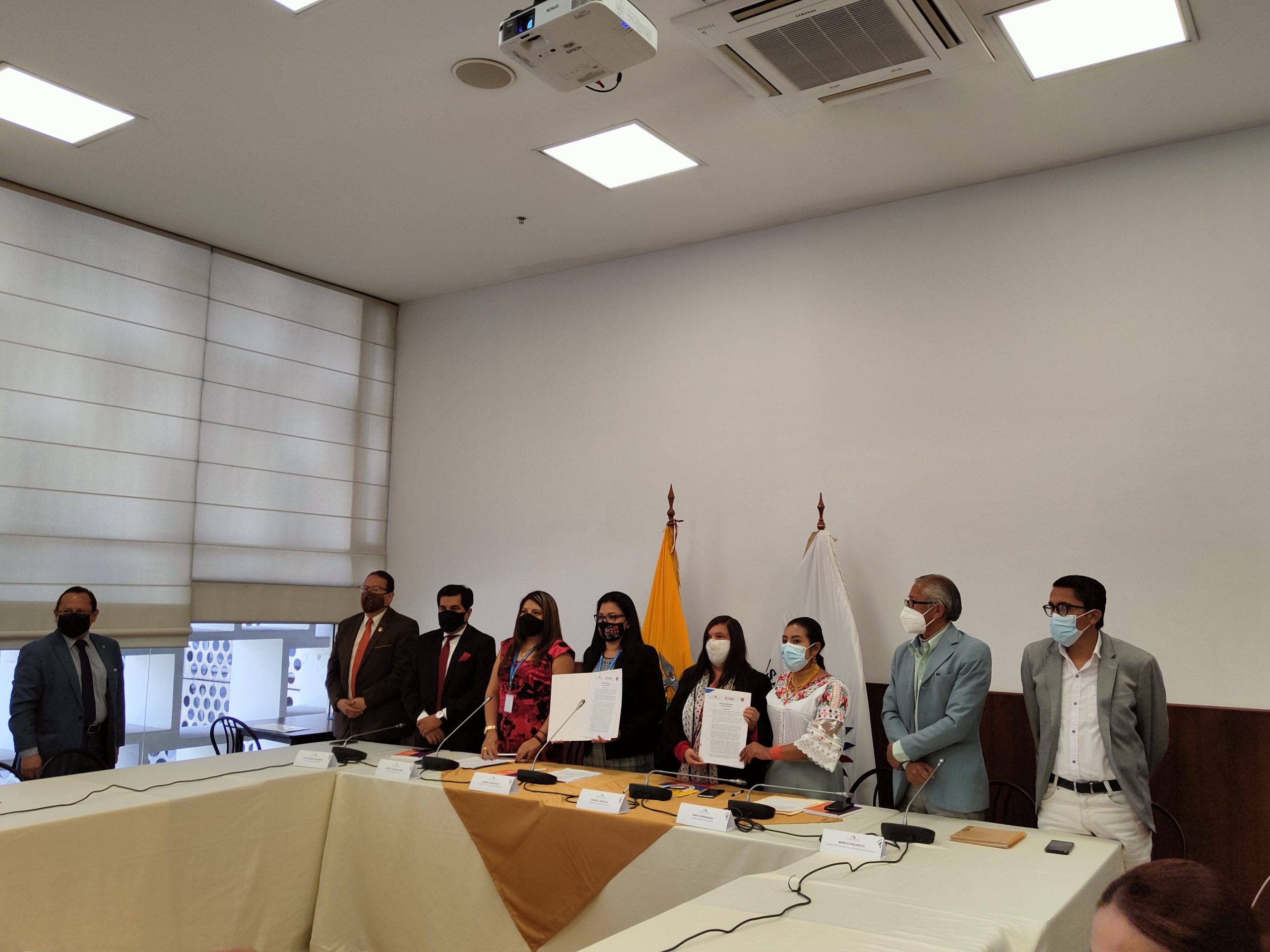 Movilizaciones y huelga de hambre de docentes continúa ante el silencio de la Corte Constitucional en el marco de la Ley de Educación